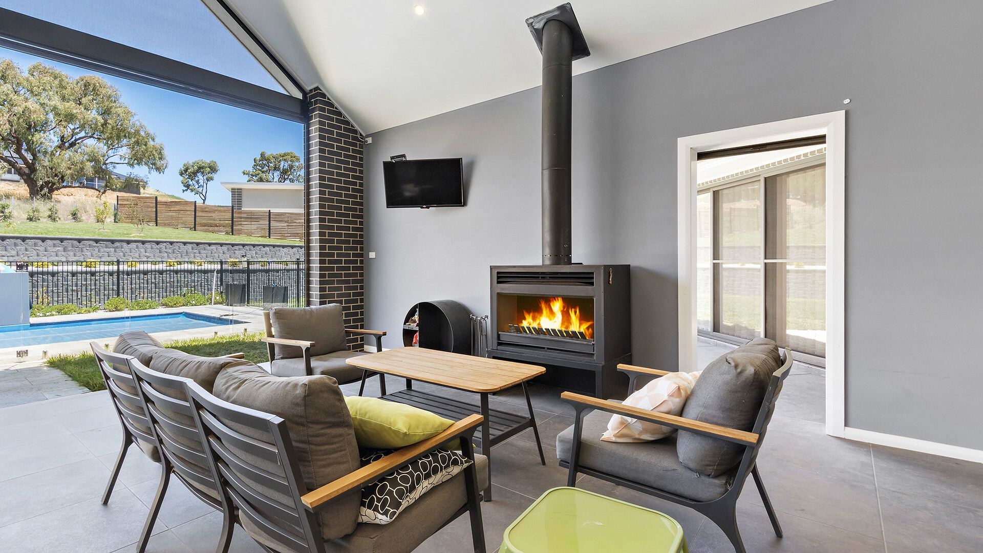 1 Carpenter Close, Orange NSW 2800 - photo 12