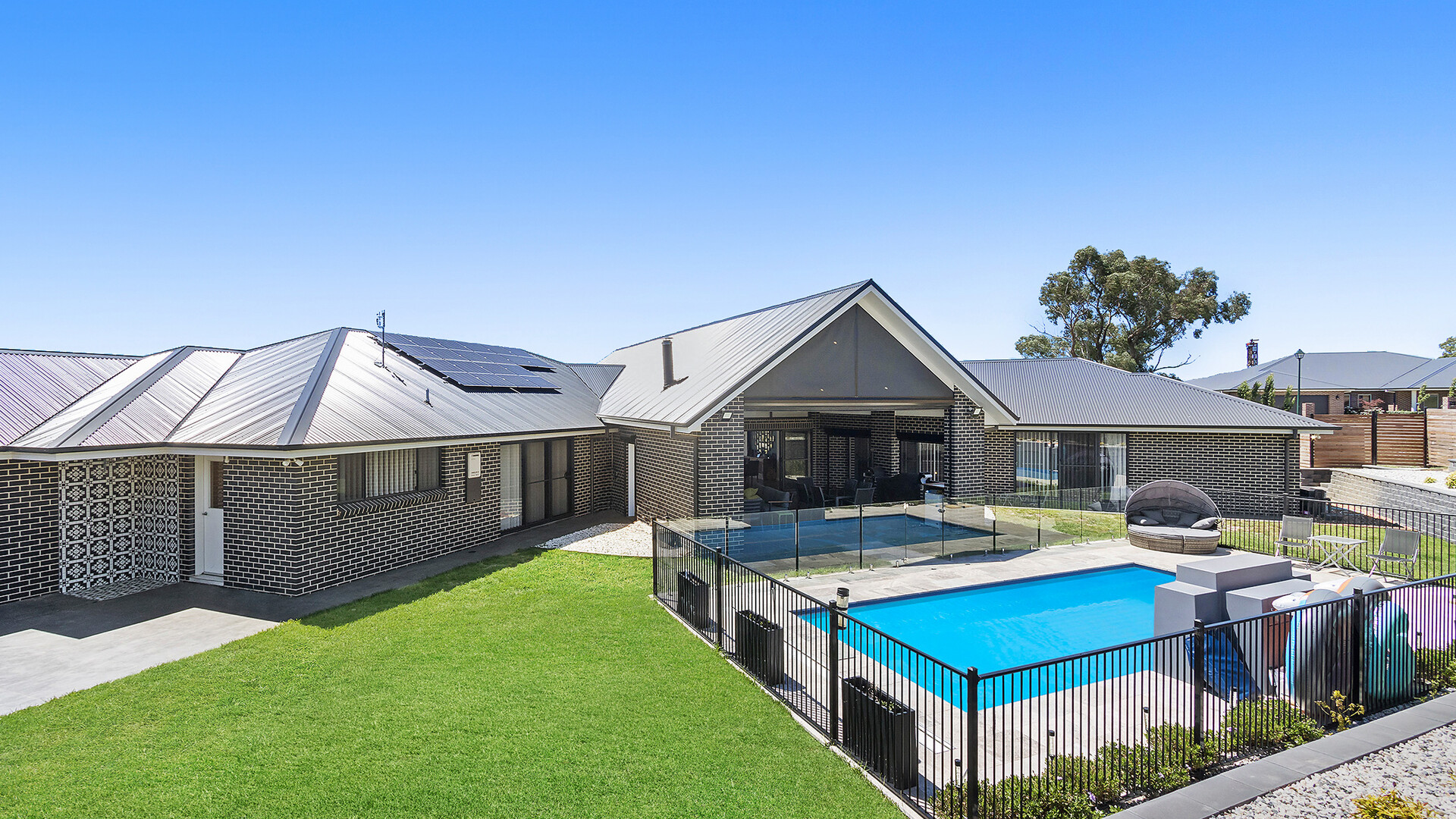 1 Carpenter Close, Orange NSW 2800 - photo 15