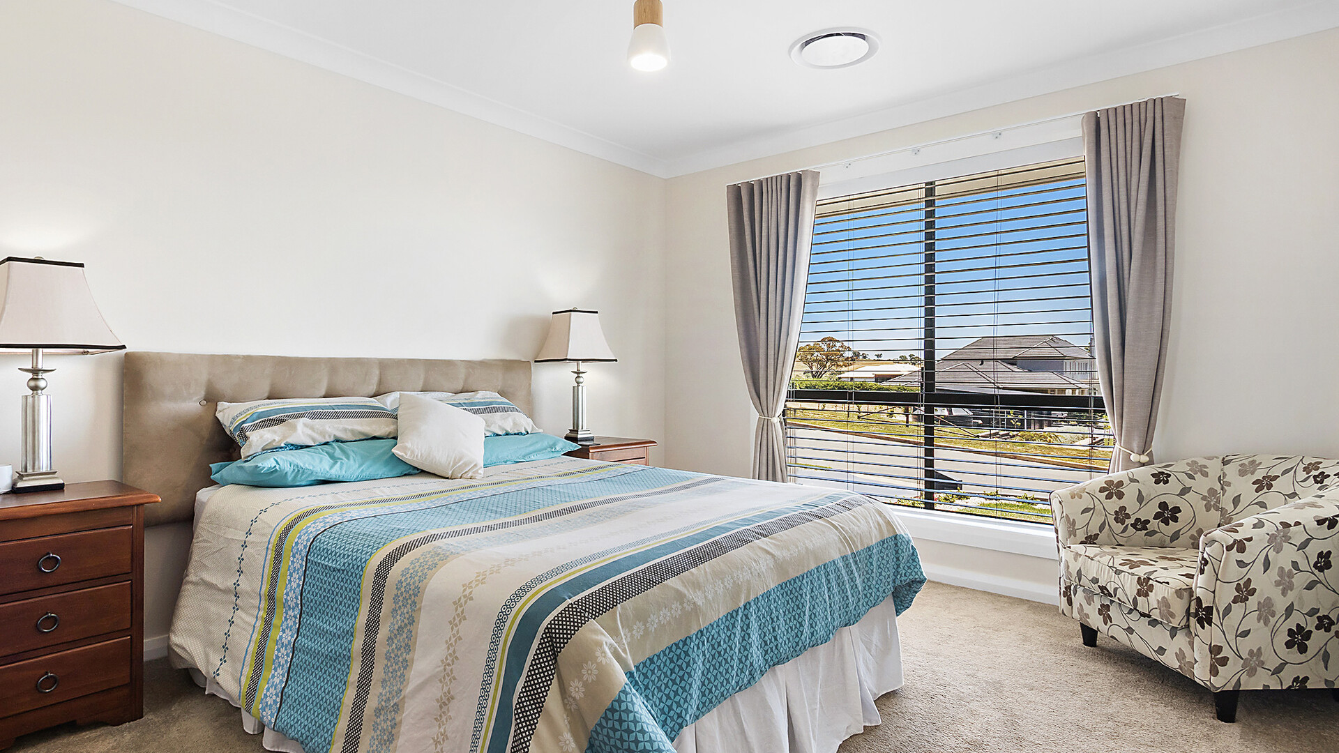 1 Carpenter Close, Orange NSW 2800 - photo 8