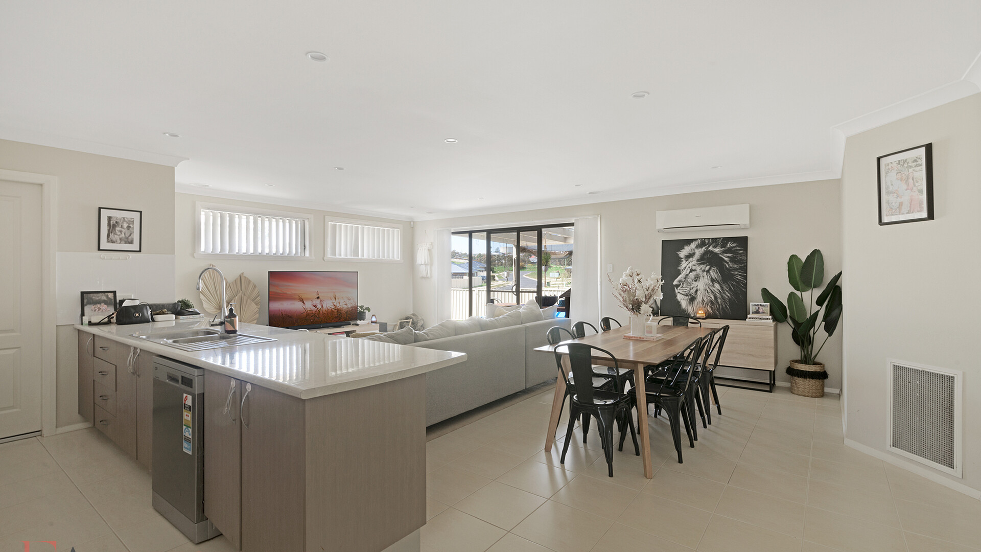 5 Stewart Close, Orange NSW 2800 - photo 3