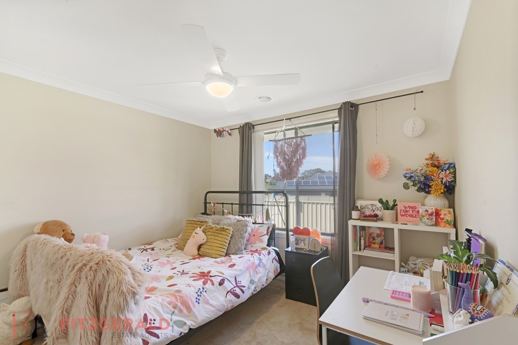 5 Stewart Close, Orange NSW 2800 - photo 5