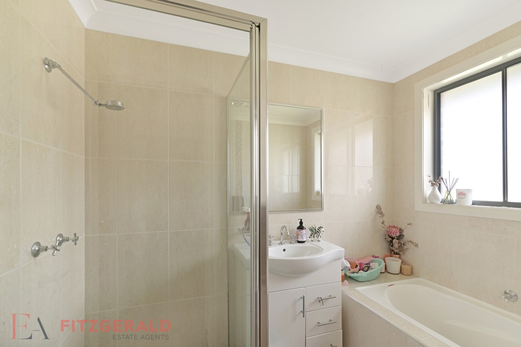 5 Stewart Close, Orange NSW 2800 - photo 9