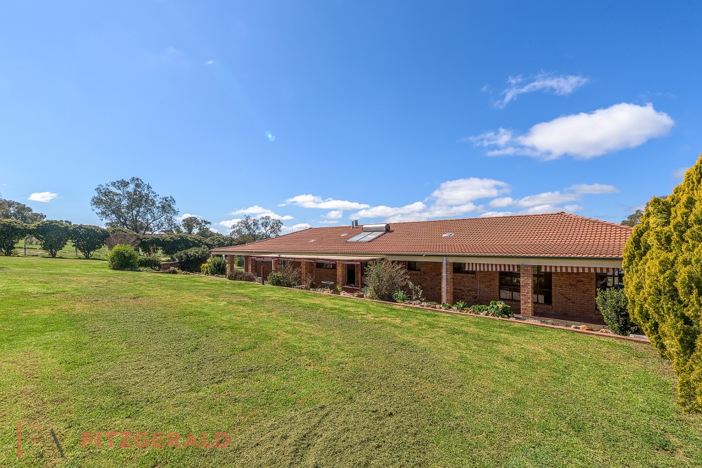 75 Riddell Street, Molong NSW 2866 - McGrath Central West
