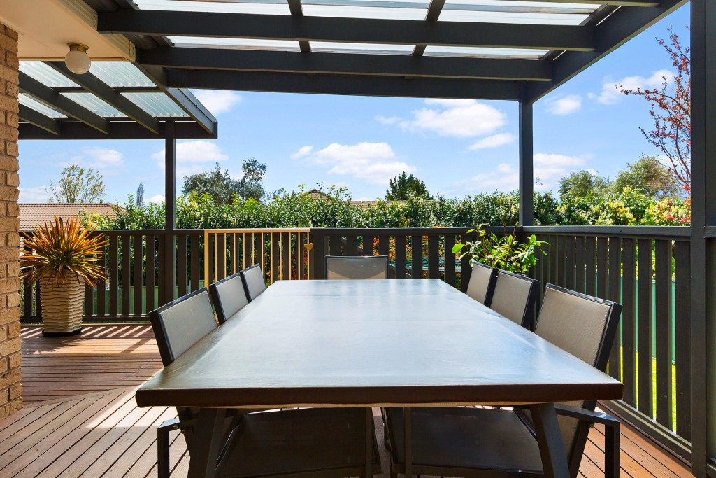18 Goldfinch Way, Orange NSW 2800 - photo 2