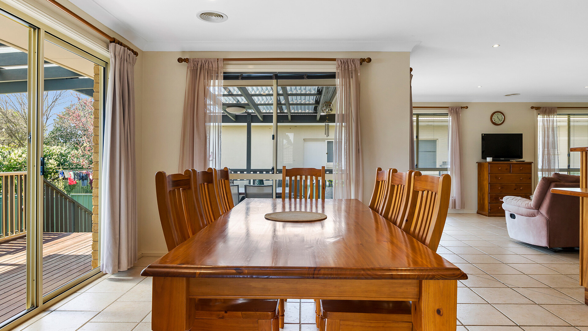 18 Goldfinch Way, Orange NSW 2800 - photo 6