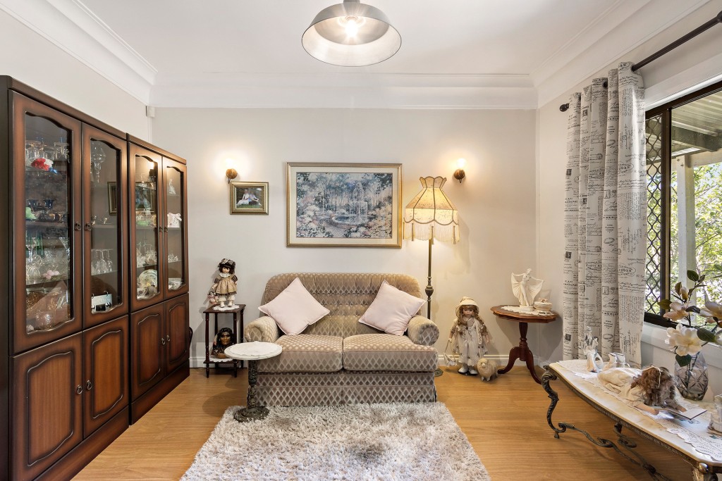 29 Churchill Avenue, Orange NSW 2800 - photo 3