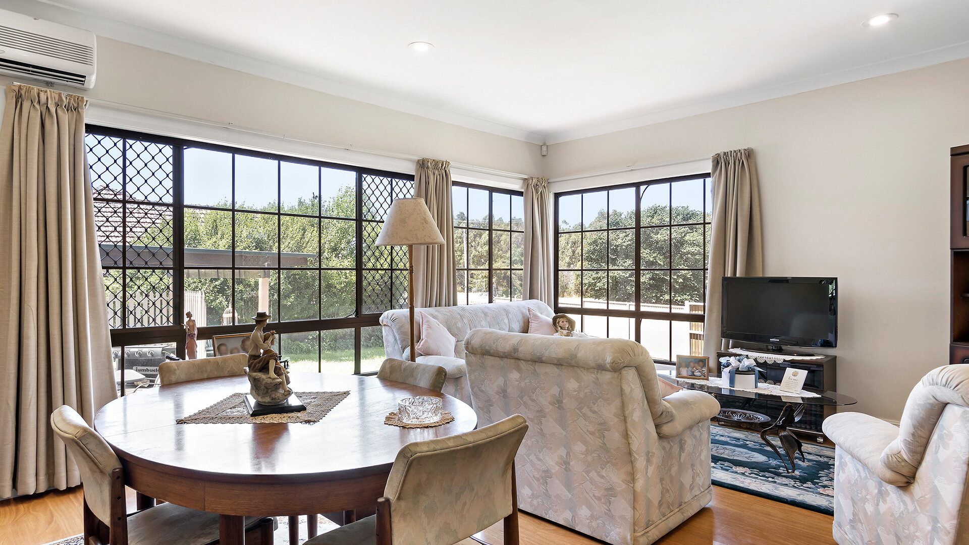 29 Churchill Avenue, Orange NSW 2800 - photo 4