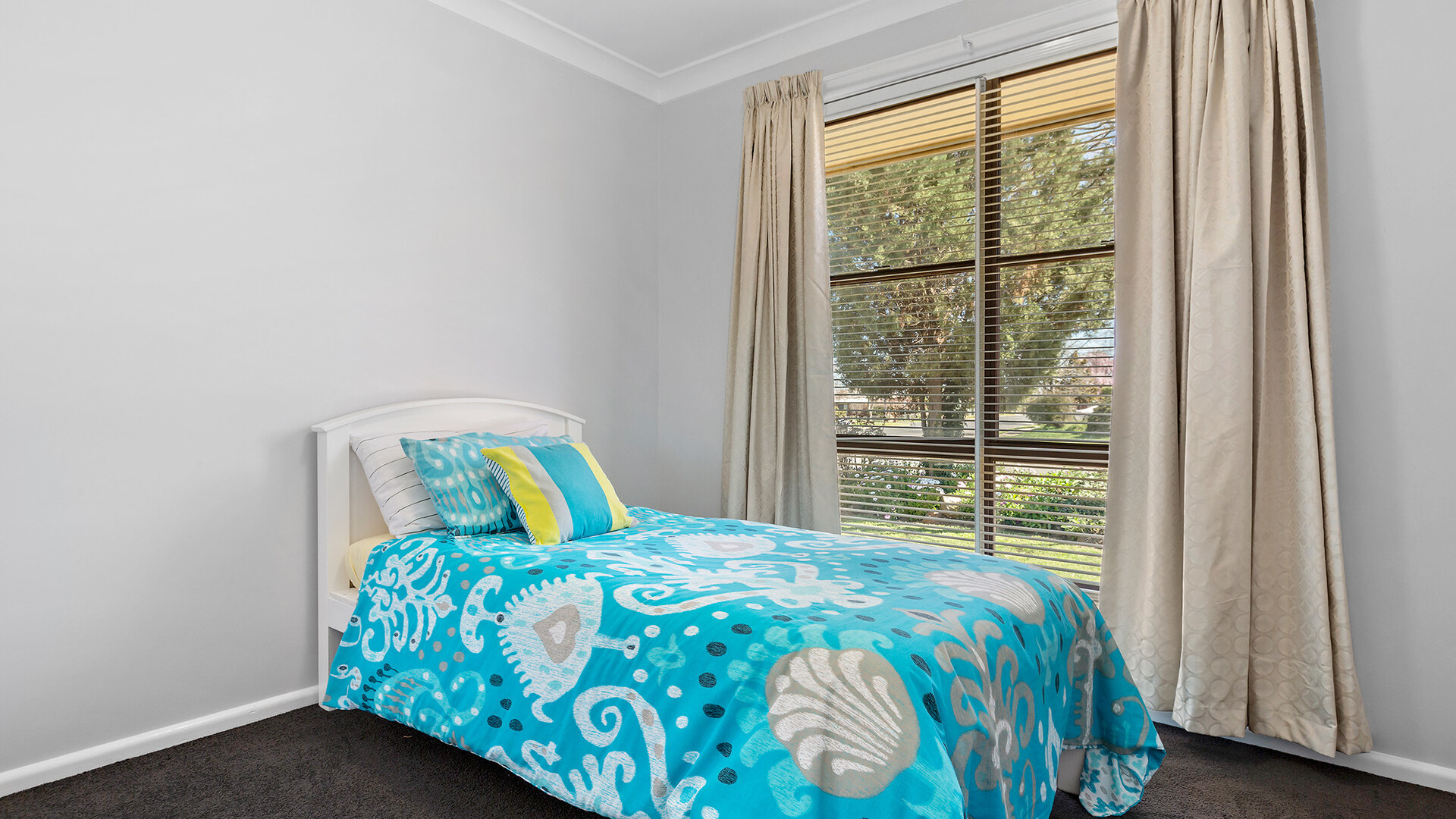 93 Icely Road, Orange NSW 2800 - photo 12