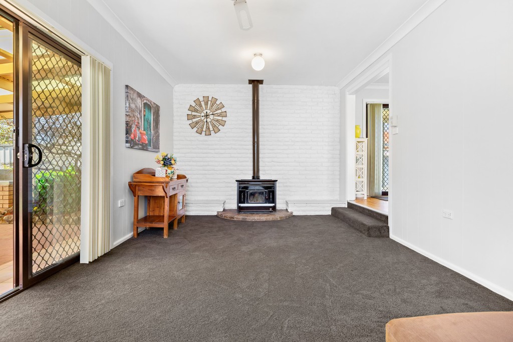 93 Icely Road, Orange NSW 2800 - photo 4