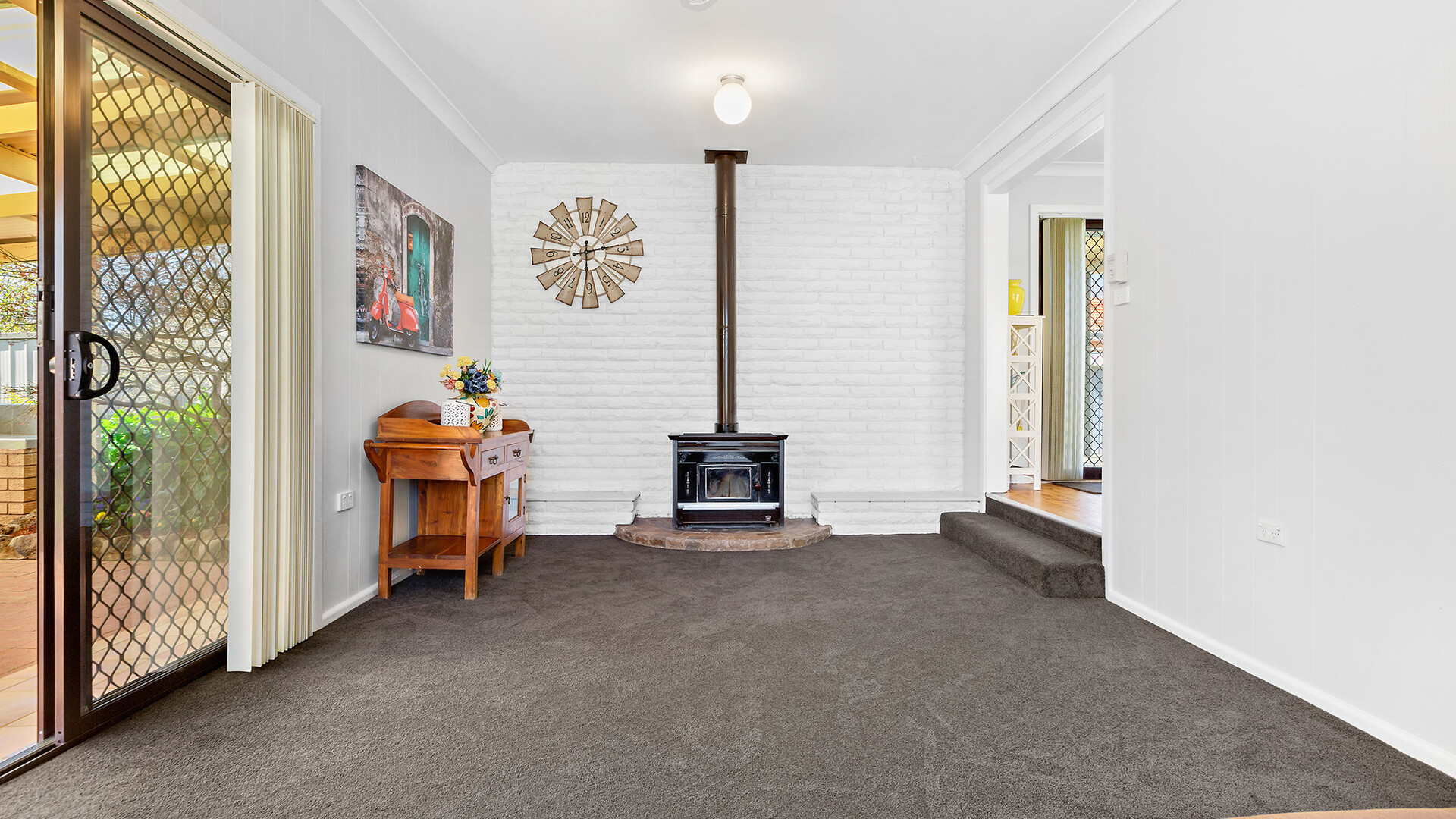 93 Icely Road, Orange NSW 2800 - photo 4