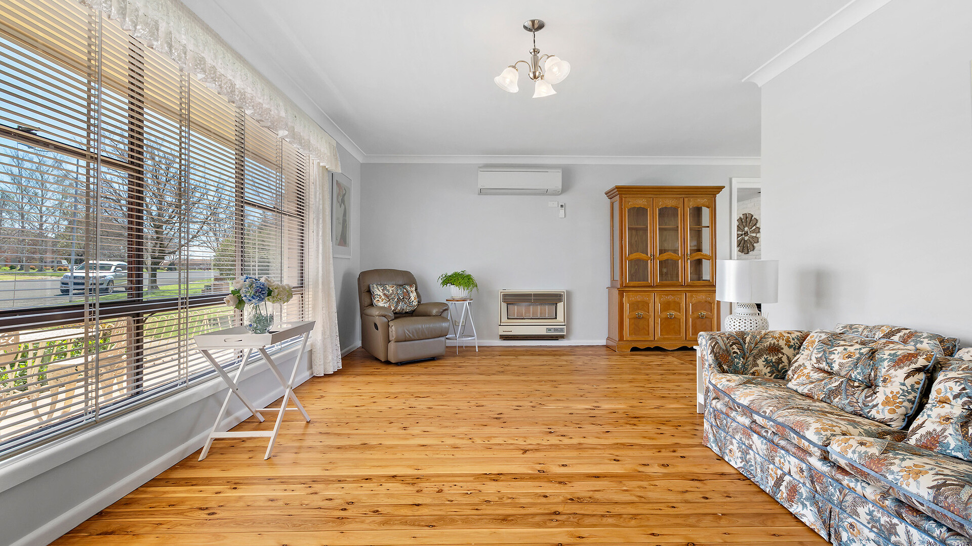 93 Icely Road, Orange NSW 2800 - photo 5
