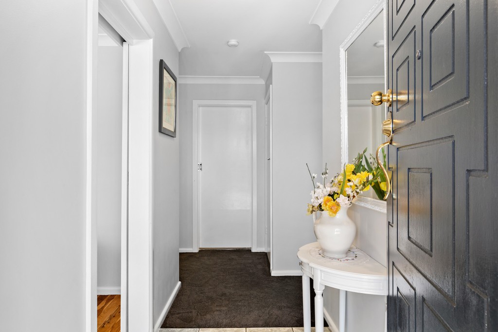 93 Icely Road, Orange NSW 2800 - photo 9