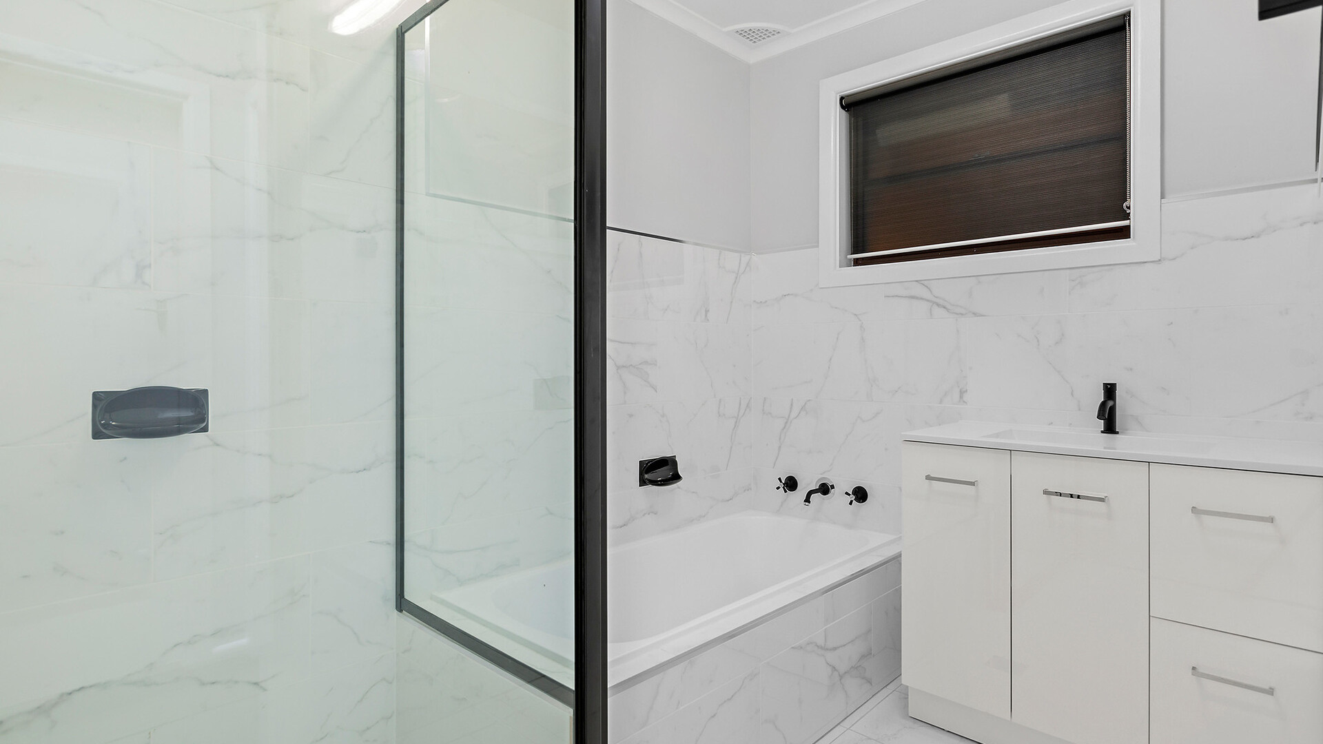 93 Icely Road, Orange NSW 2800 - photo 10