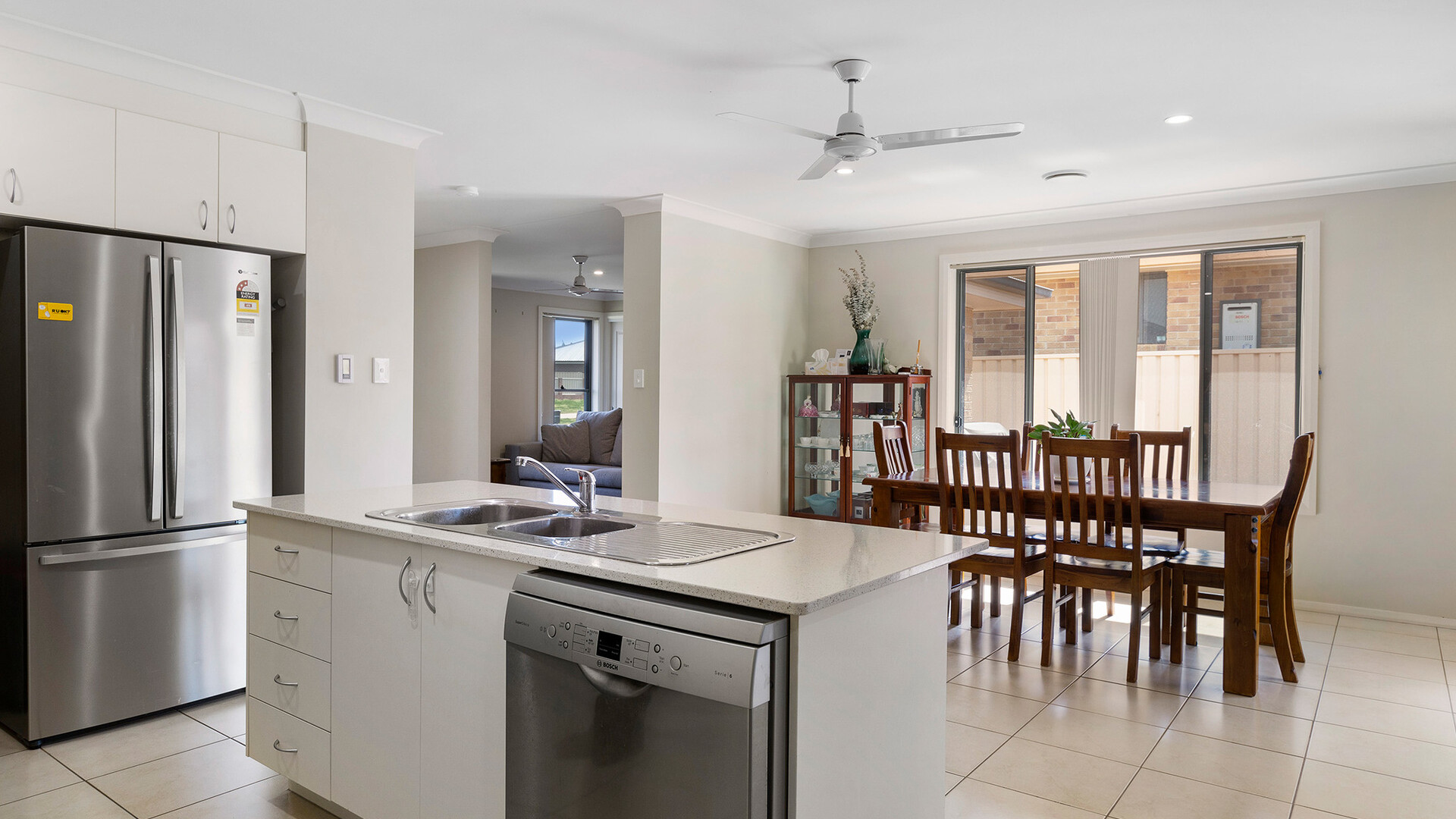 44 Diamond Drive, Orange NSW 2800 - photo 2
