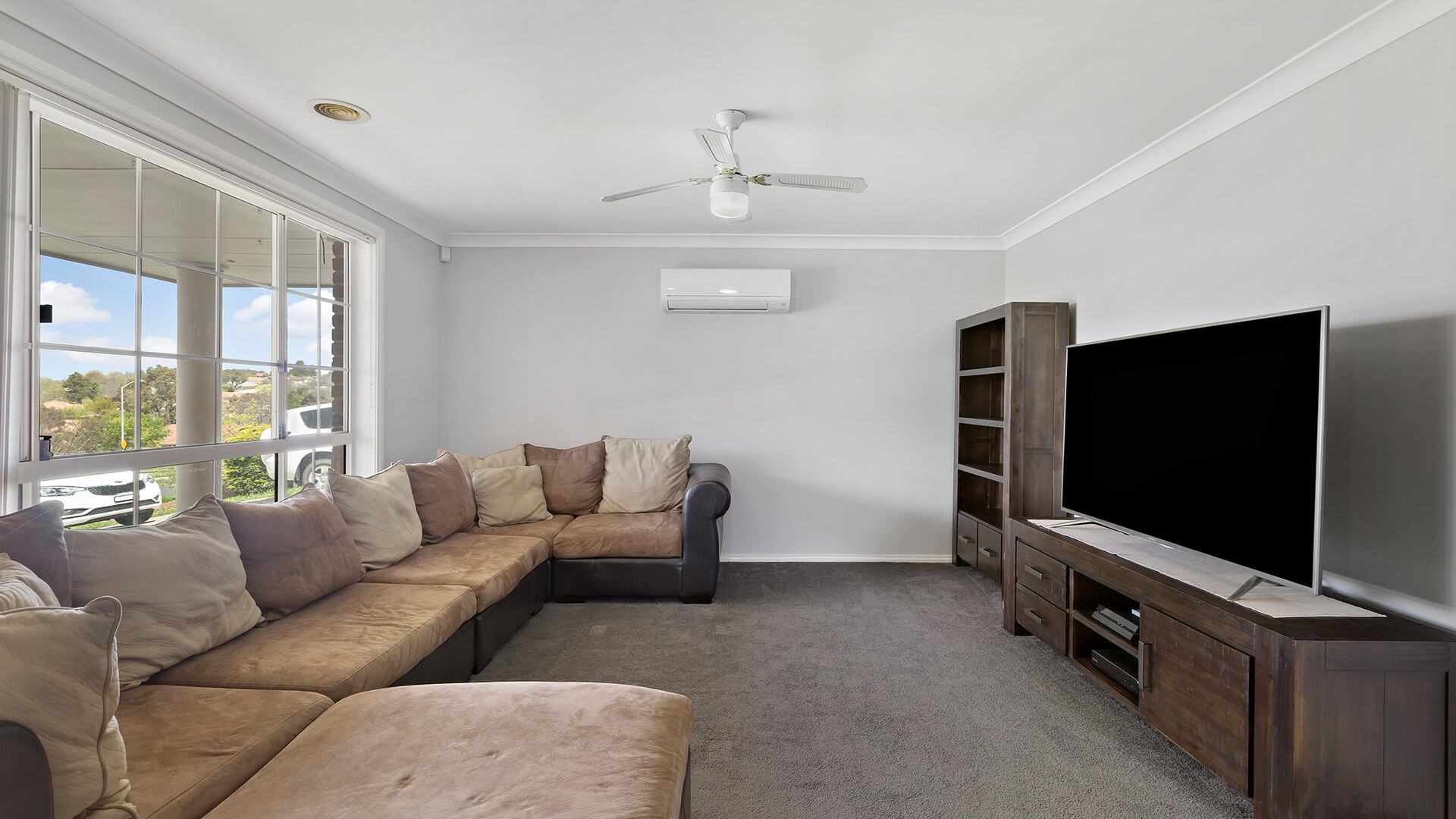 3 Melville Place, Orange NSW 2800 - photo 4