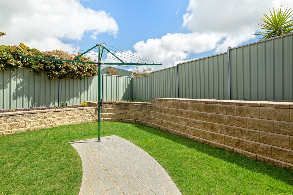 3 Melville Place, Orange NSW 2800 - photo 7