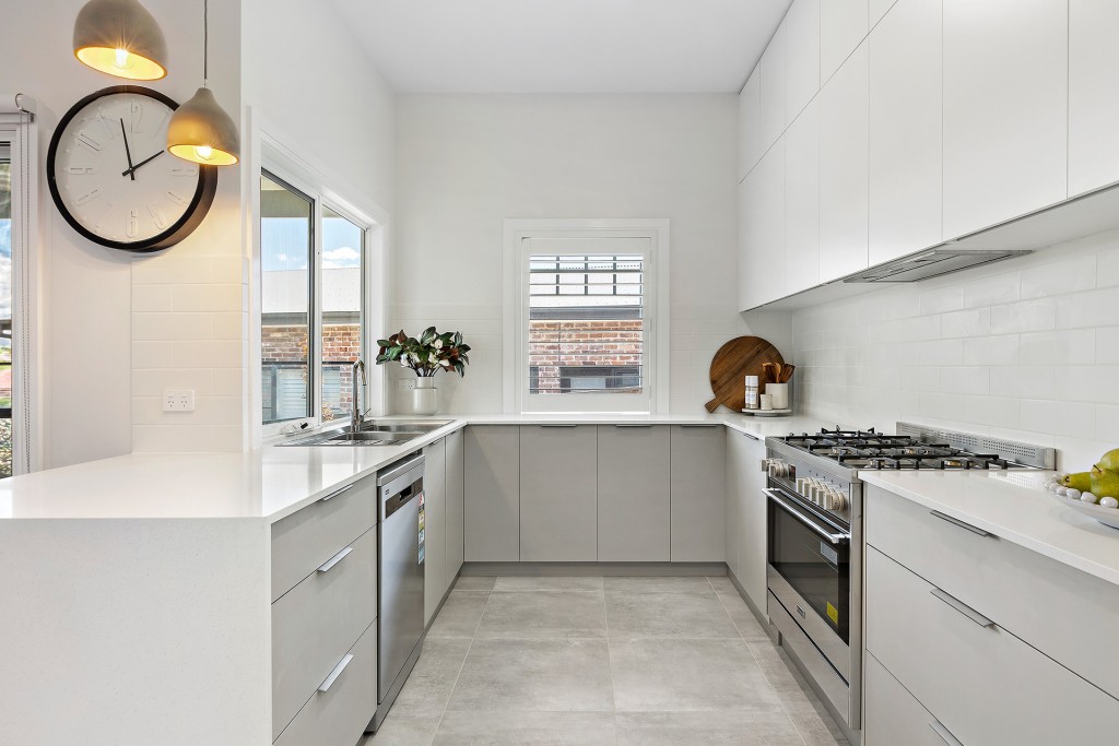 38 Haywood Drive, Orange NSW 2800 - photo 3