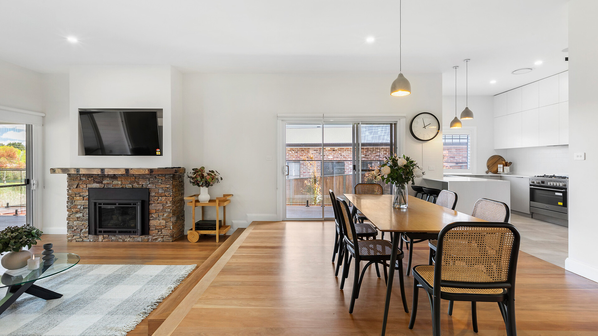 38 Haywood Drive, Orange NSW 2800 - photo 4