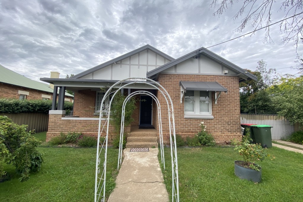 104 Gardiner Road, Orange NSW 2800 - McGrath Central West