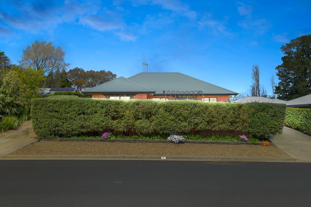 5 Roselawn Drive, Orange NSW 2800 - photo 12