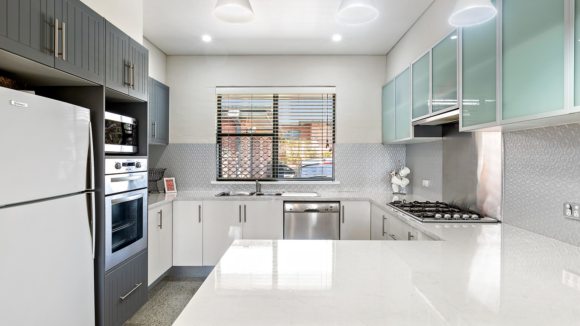 5 Roselawn Drive, Orange NSW 2800 - photo 3