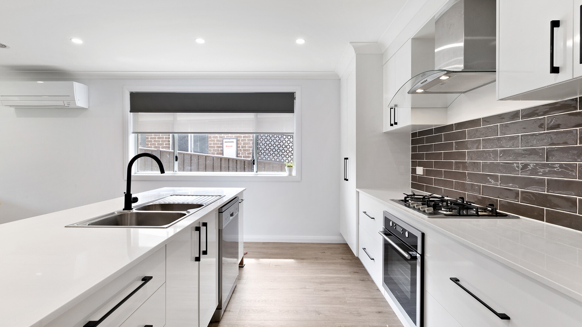 17 Stevenson Way, Orange NSW 2800 - photo 2