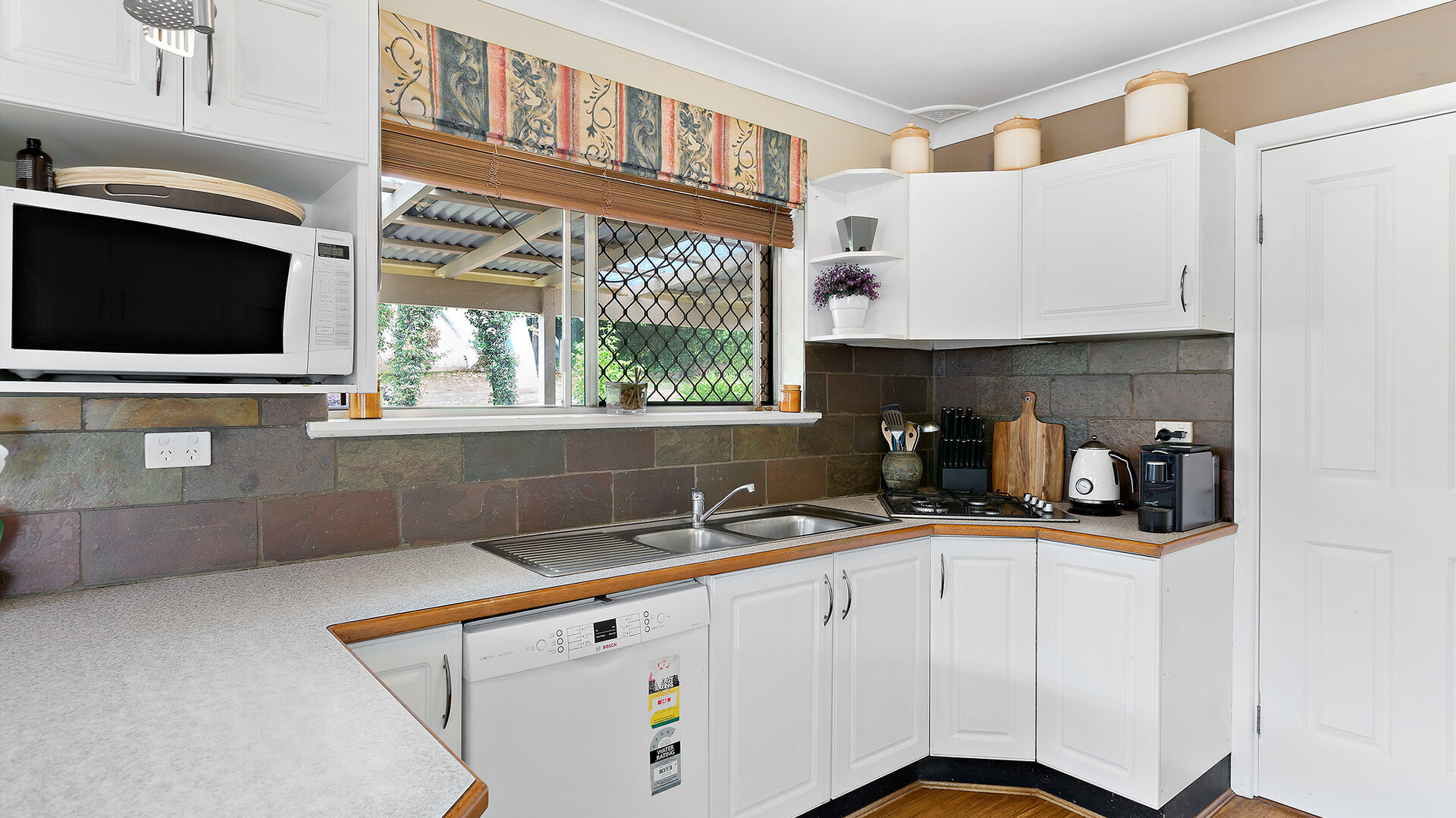 35 Racecourse Road, Orange NSW 2800 - photo 4