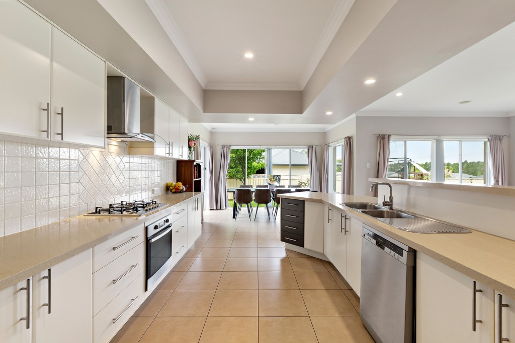6 Valencia Drive, Orange NSW 2800 - McGrath Central West