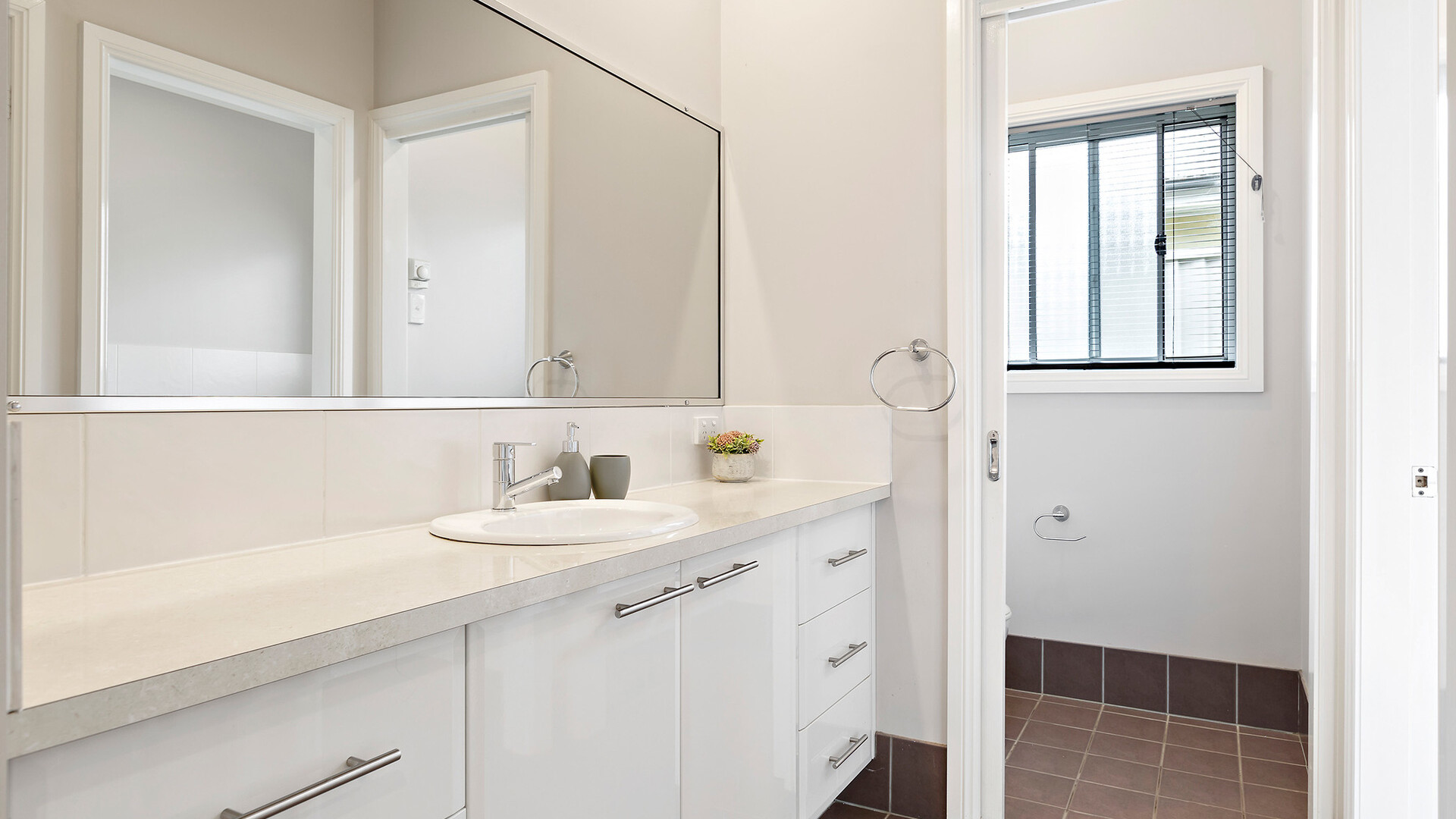 6 Valencia Drive, Orange NSW 2800 - photo 12