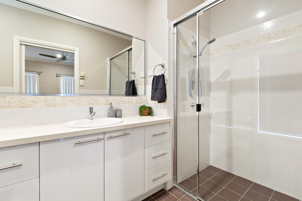 6 Valencia Drive, Orange NSW 2800 - photo 9