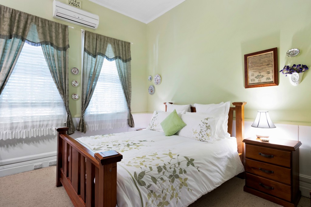 33 Rodd Street, Canowindra NSW 2804 - photo 5