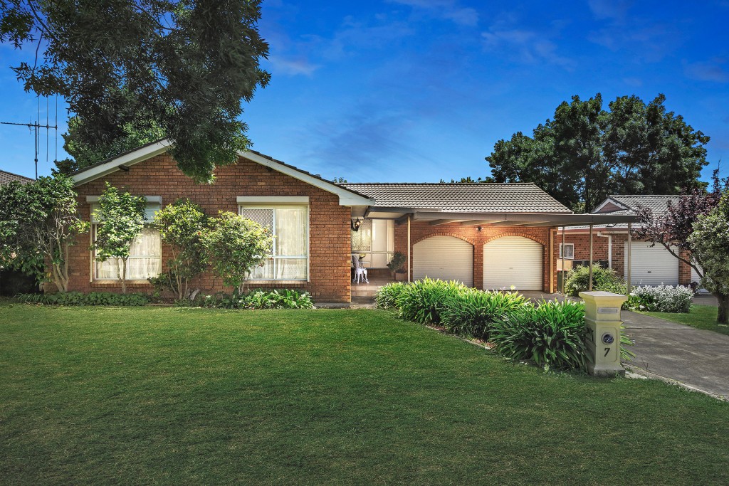 7 Seville Parade, Orange NSW 2800 - McGrath Central West