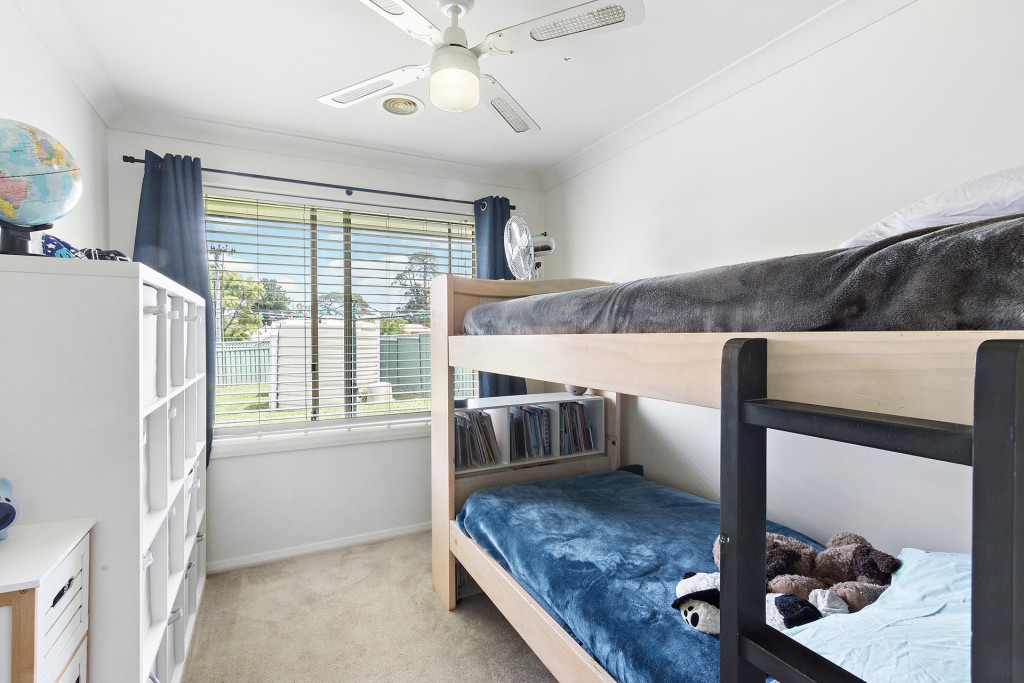 7 Ramsay Close, Orange NSW 2800 - photo 8