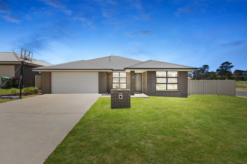 15 Agate Street, Orange NSW 2800 - McGrath Central West