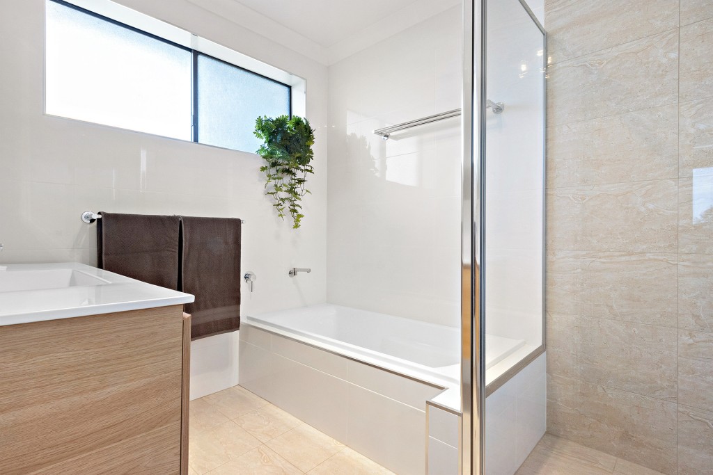 61 Coronation Drive, Orange NSW 2800 - photo 12