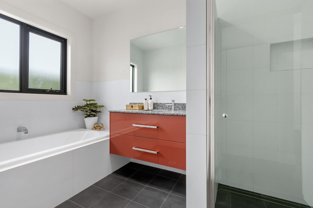 44 Valencia Drive, Orange NSW 2800 - photo 16