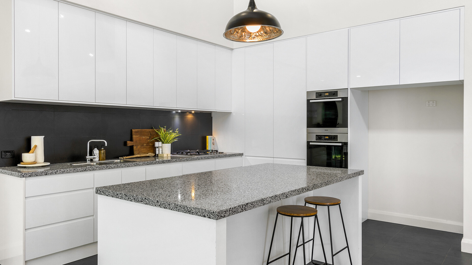 44 Valencia Drive, Orange NSW 2800 - photo 5