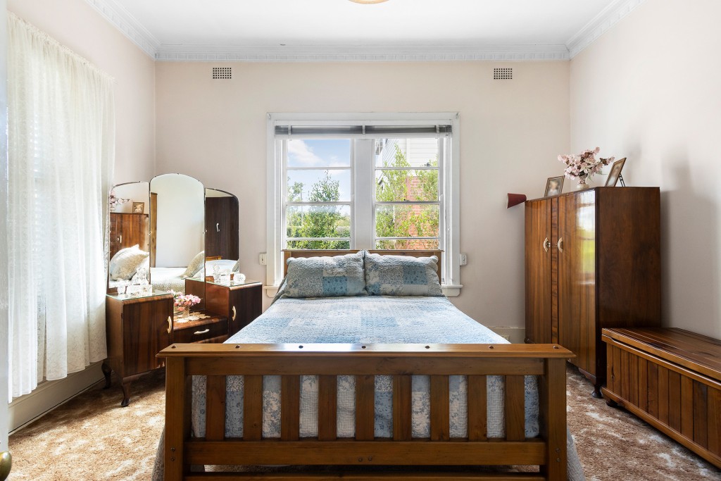 116 Hill Street, Orange NSW 2800 - photo 11