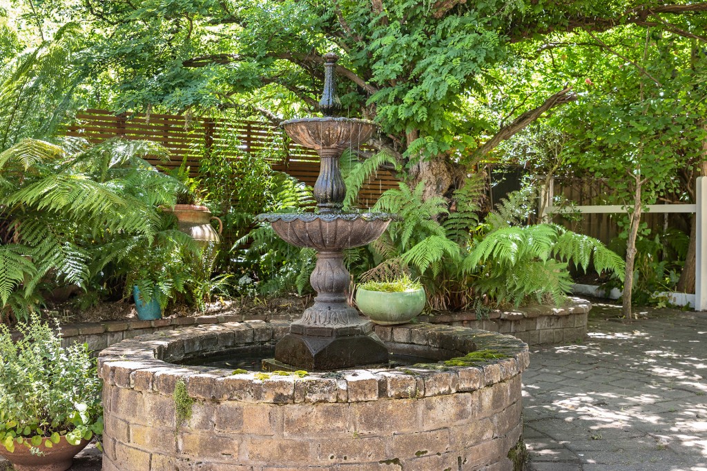 9 Sale Street, Orange NSW 2800 - photo 19