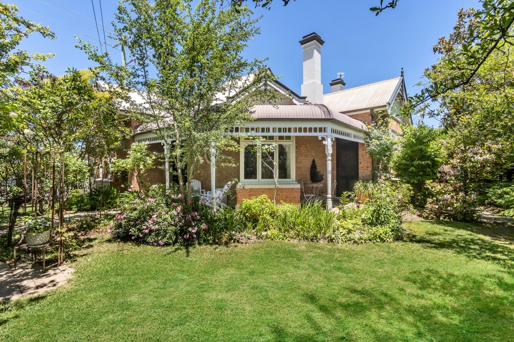 9 Sale Street, Orange NSW 2800 - photo 3