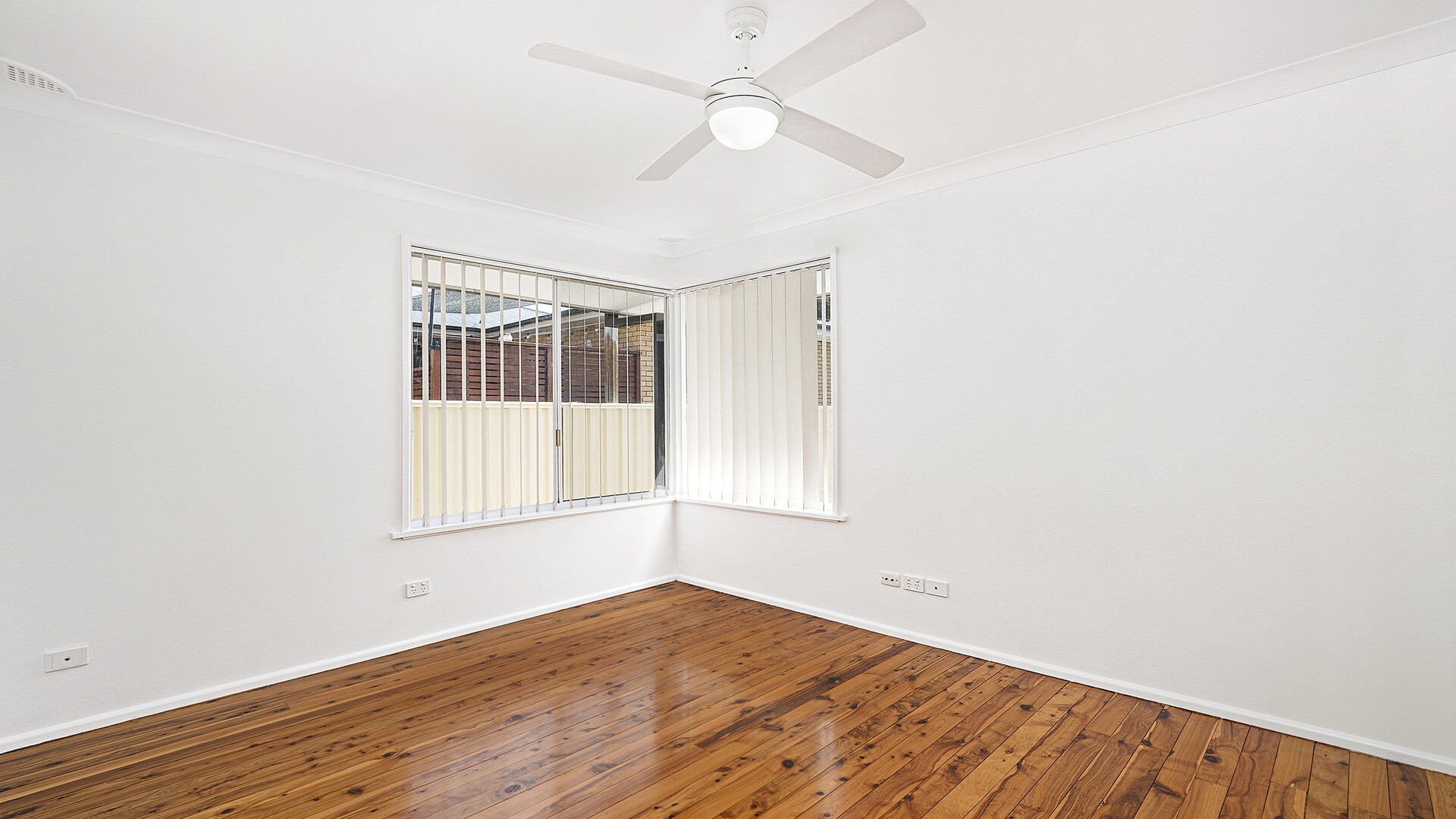 4 Lesbos Place, Orange NSW 2800 - photo 5