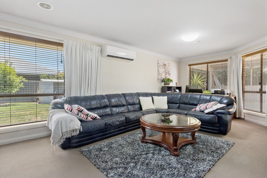 15 Murray Avenue, Orange NSW 2800 - photo 5
