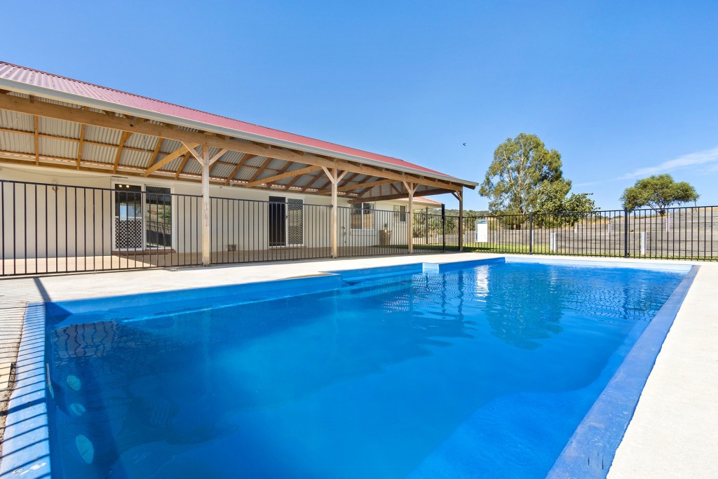 249 Edinboro Lane, Cargo NSW 2800 - photo 2
