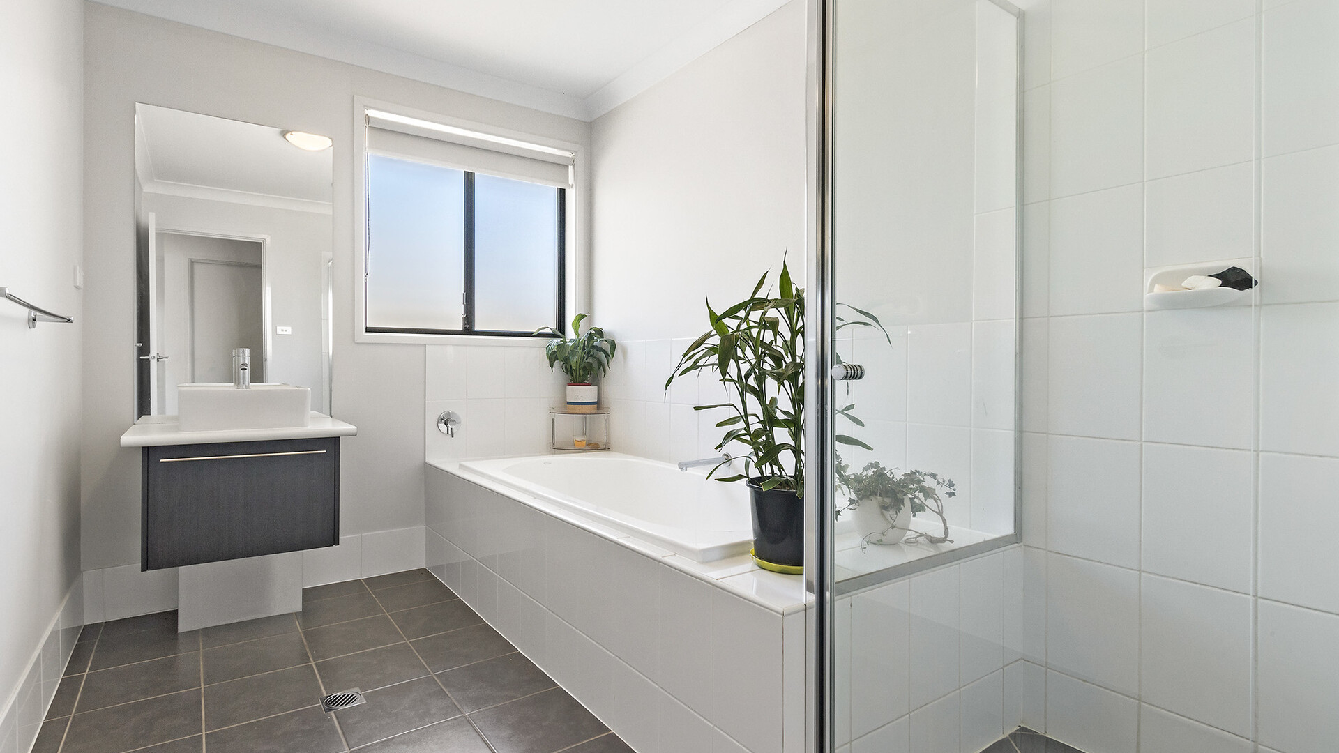 26 Molloy Drive, Orange NSW 2800 - photo 11