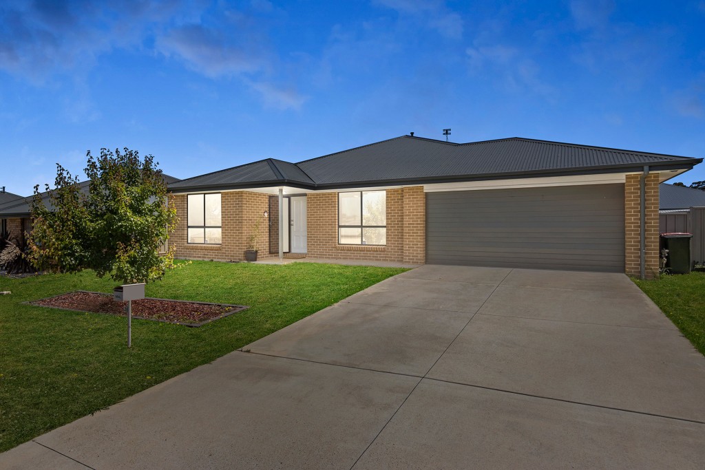 26 Molloy Drive, Orange NSW 2800 - McGrath Central West