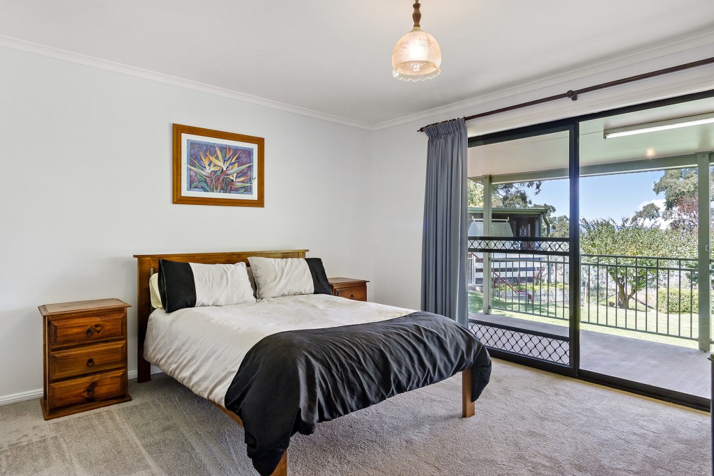 67 Beer Road, Orange NSW 2800 - photo 11