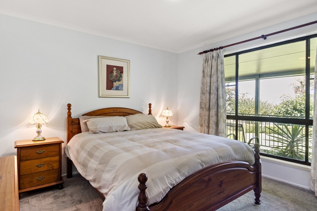 67 Beer Road, Orange NSW 2800 - photo 10