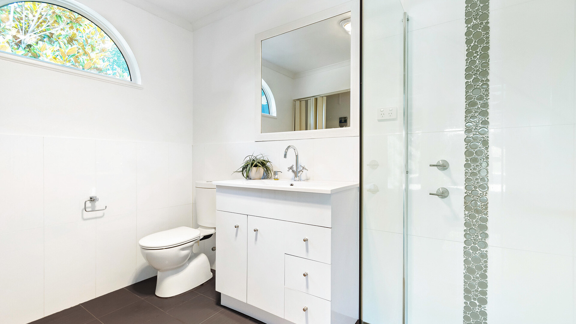 6 Rosemary Lane, Orange NSW 2800 - photo 17