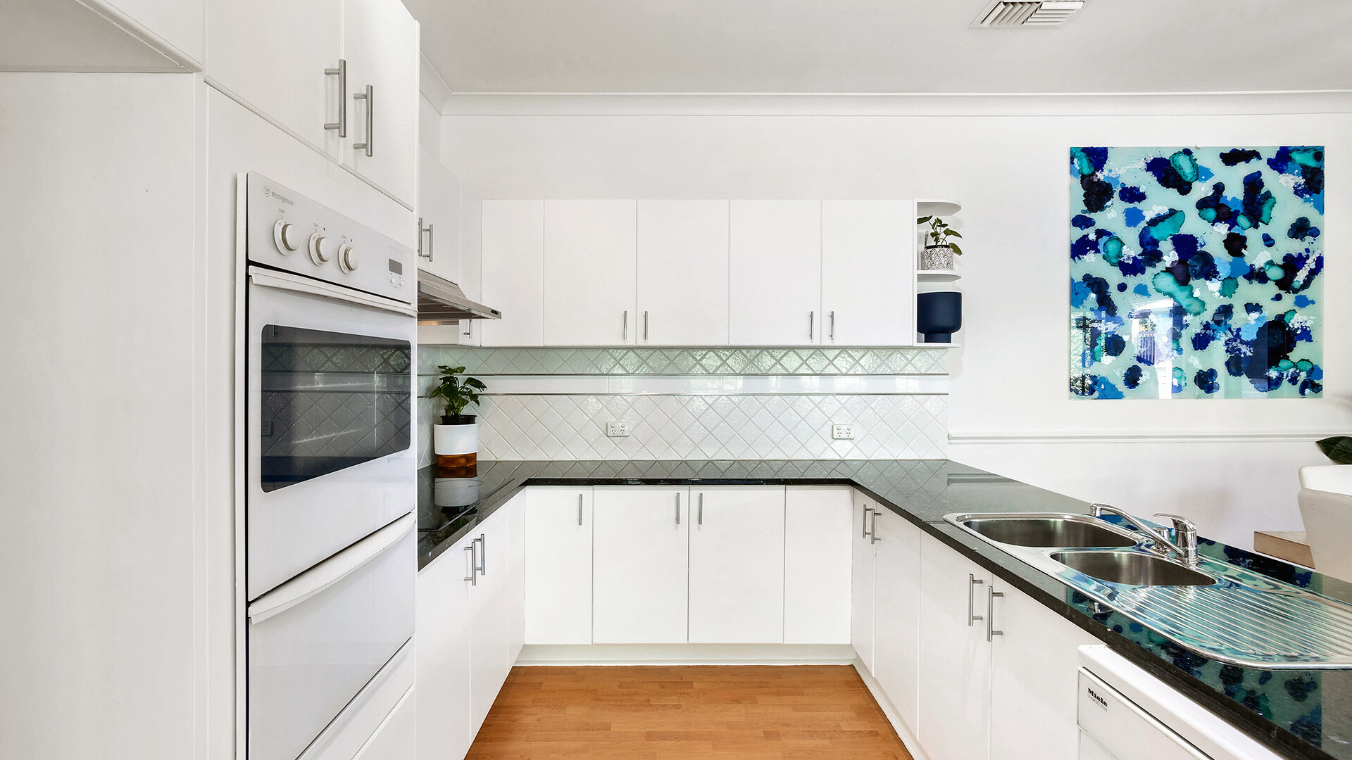 6 Rosemary Lane, Orange NSW 2800 - photo 8