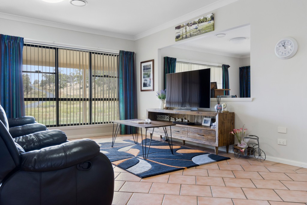 123 Summer Hill Lane, Orange NSW 2800 - photo 14